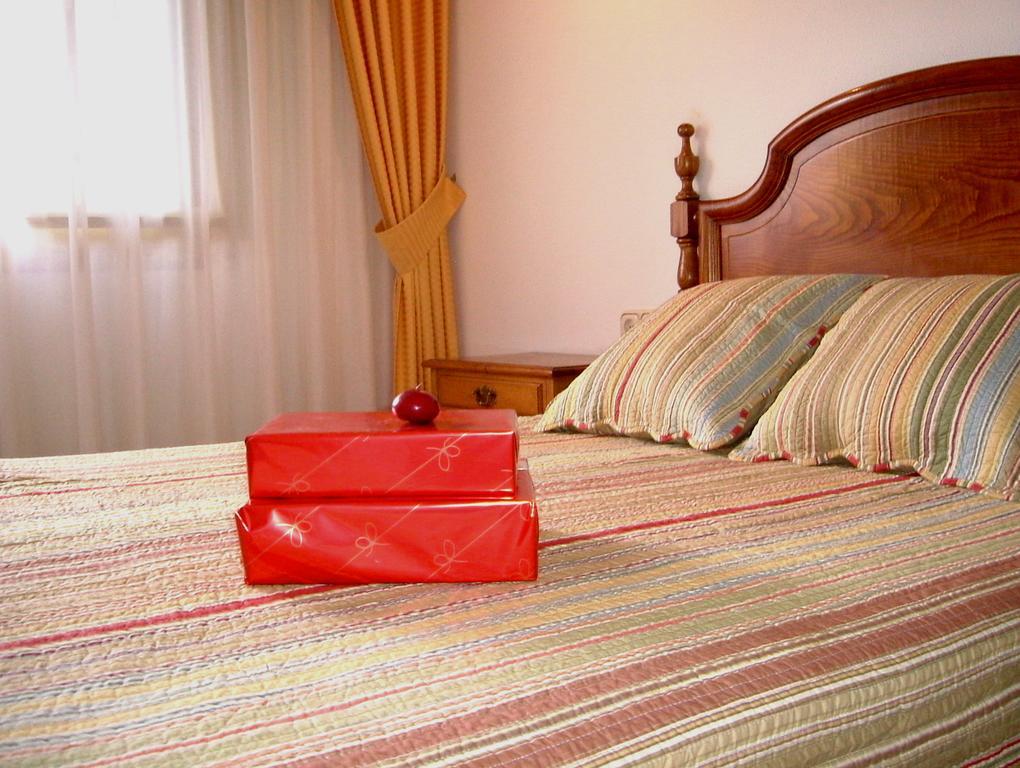 Hotel Serantes 오그로브 객실 사진